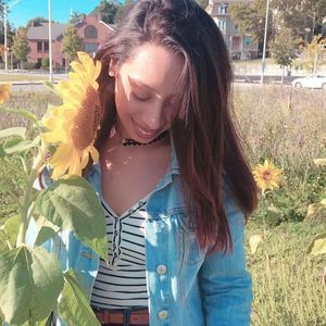 Meet your Posher, Christina